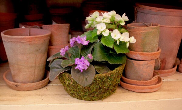 Roseville Deco Basket