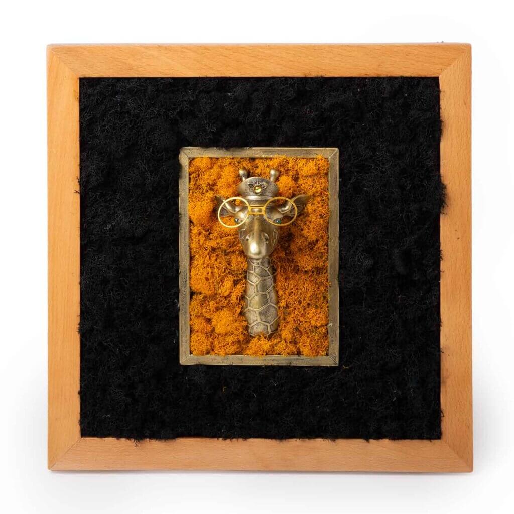 Gold Giraff SuperMoss Frame #2